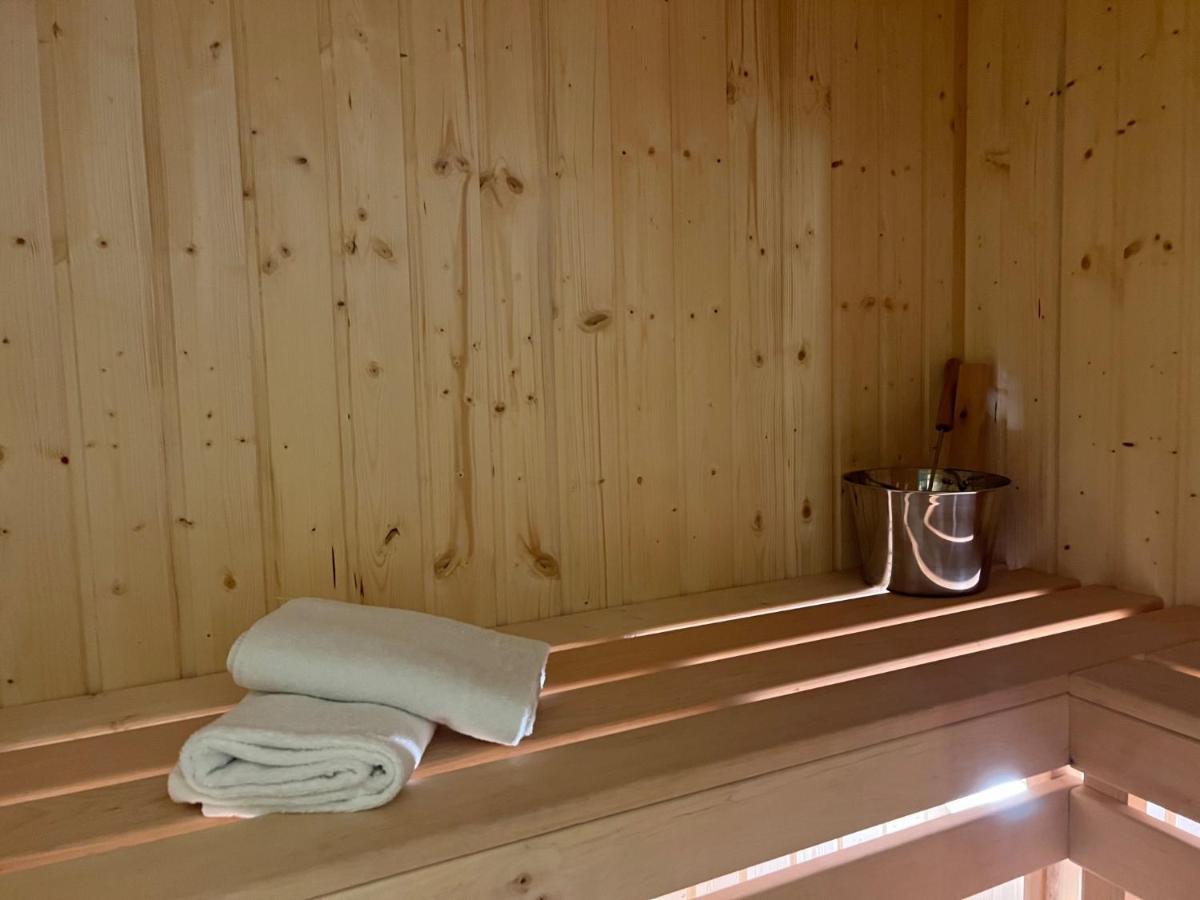 Family & Business Sauna Teznia No 10 Vip -lesny Nad Zalewem Cedzyna, Unikat Spa- 1 Bedroom With Private Sauna, Jacuzzi, Spectacular View Terrace, Parking, Catering Options