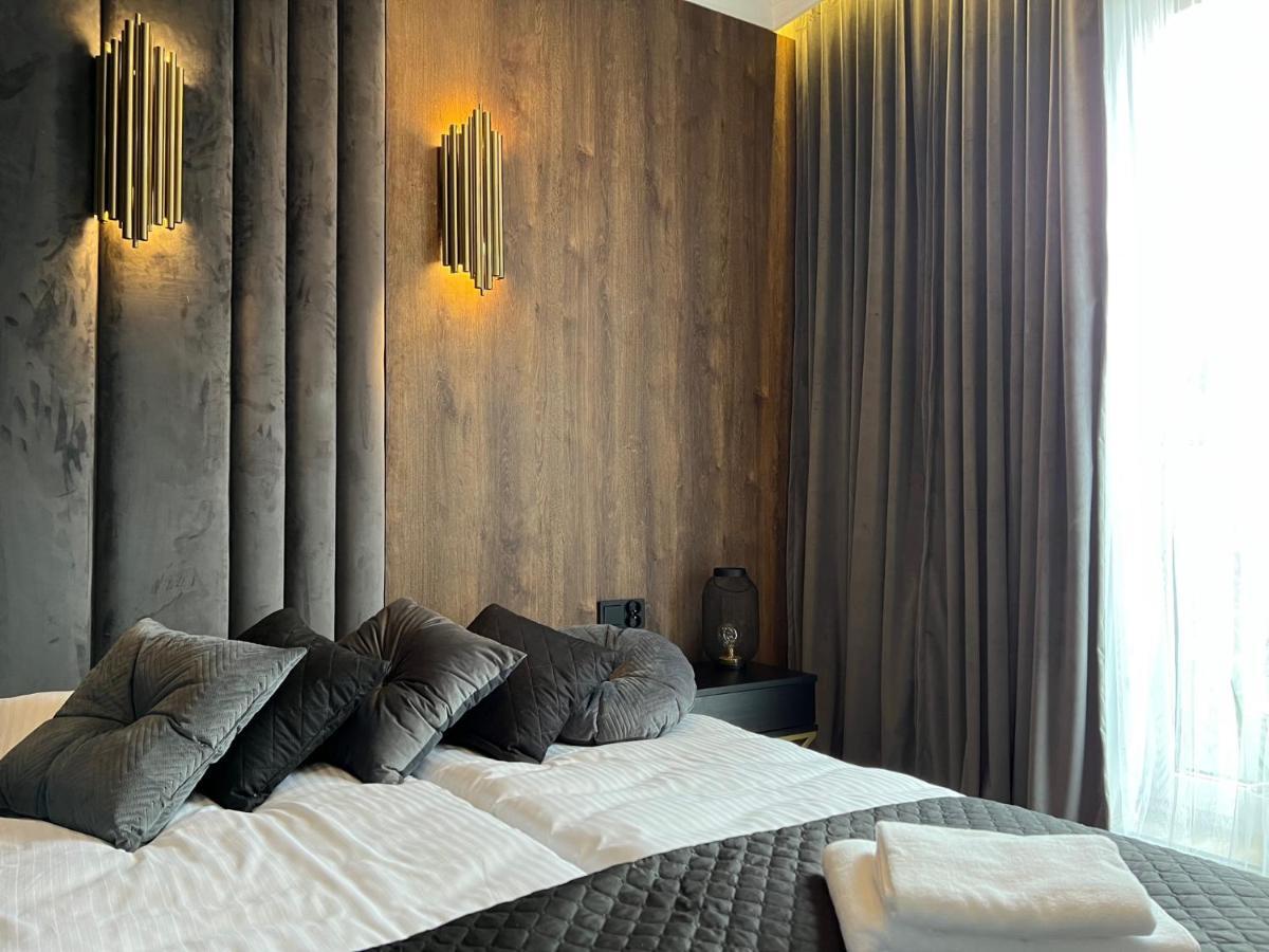 Family & Business Sauna Teznia No 10 Vip -lesny Nad Zalewem Cedzyna, Unikat Spa- 1 Bedroom With Private Sauna, Jacuzzi, Spectacular View Terrace, Parking, Catering Options Kielce