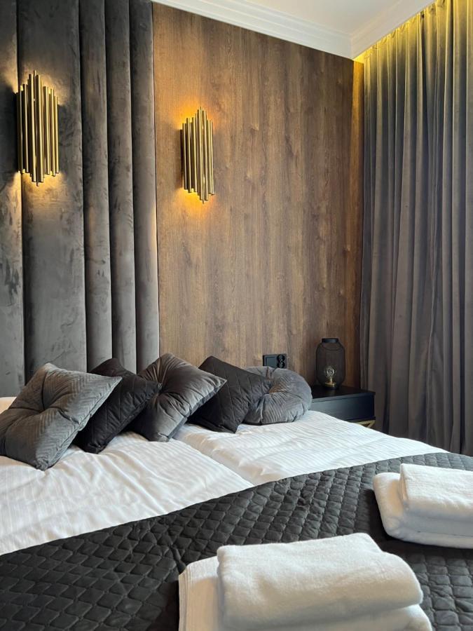 Apartment Family & Business Sauna Teznia No 10 Vip -lesny Nad Zalewem Cedzyna, Unikat Spa- 1 Bedroom With Private Sauna, Jacuzzi, Spectacular View Terrace, Parking, Catering Options Kielce