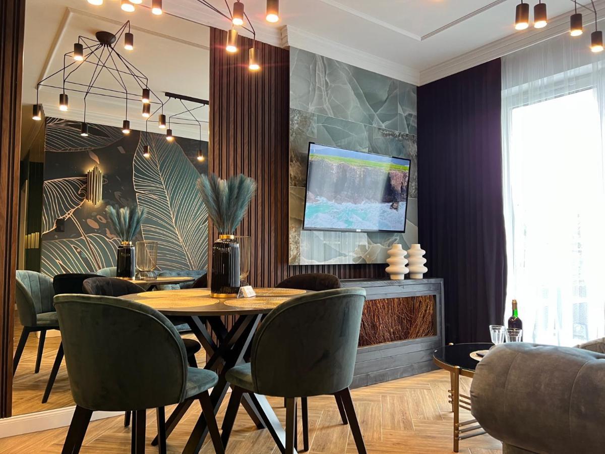 Family & Business Sauna Teznia No 10 Vip -lesny Nad Zalewem Cedzyna, Unikat Spa- 1 Bedroom With Private Sauna, Jacuzzi, Spectacular View Terrace, Parking, Catering Options *