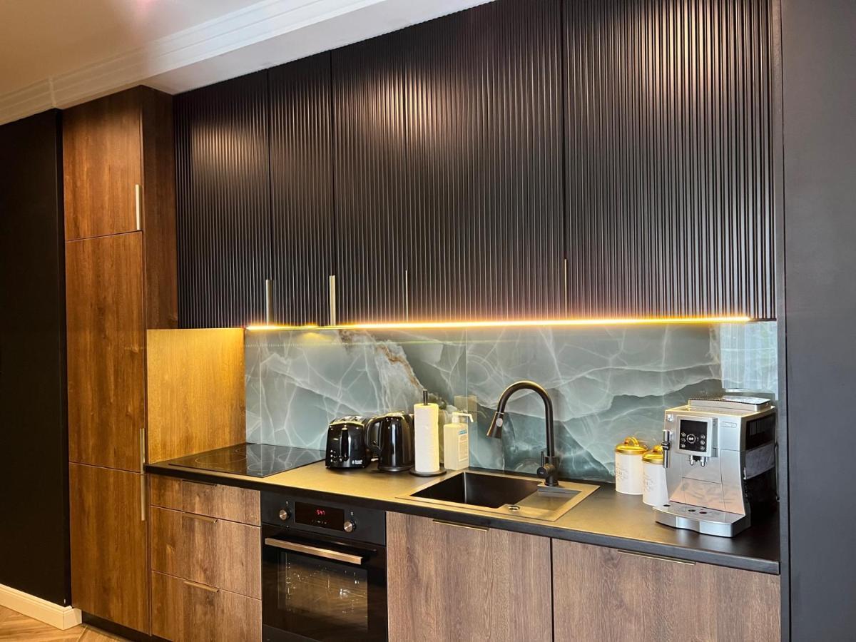Family & Business Sauna Teznia No 10 Vip -lesny Nad Zalewem Cedzyna, Unikat Spa- 1 Bedroom With Private Sauna, Jacuzzi, Spectacular View Terrace, Parking, Catering Options Apartment