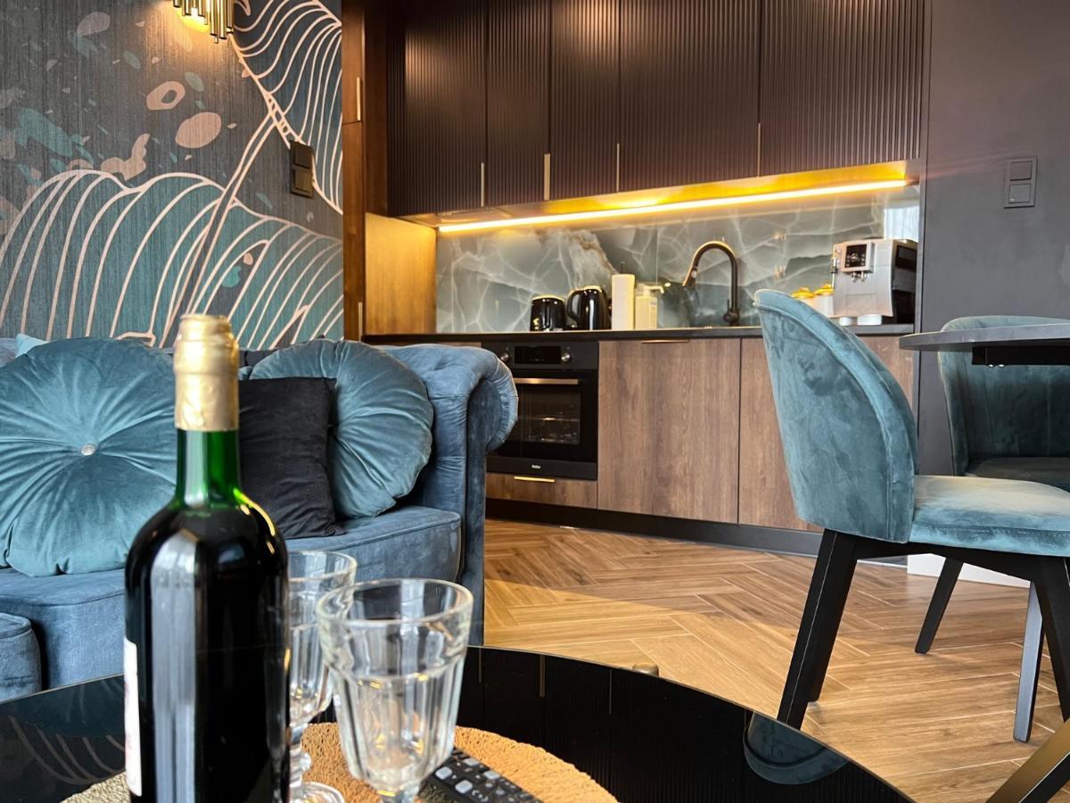 Family & Business Sauna Teznia No 10 Vip -lesny Nad Zalewem Cedzyna, Unikat Spa- 1 Bedroom With Private Sauna, Jacuzzi, Spectacular View Terrace, Parking, Catering Options Kielce