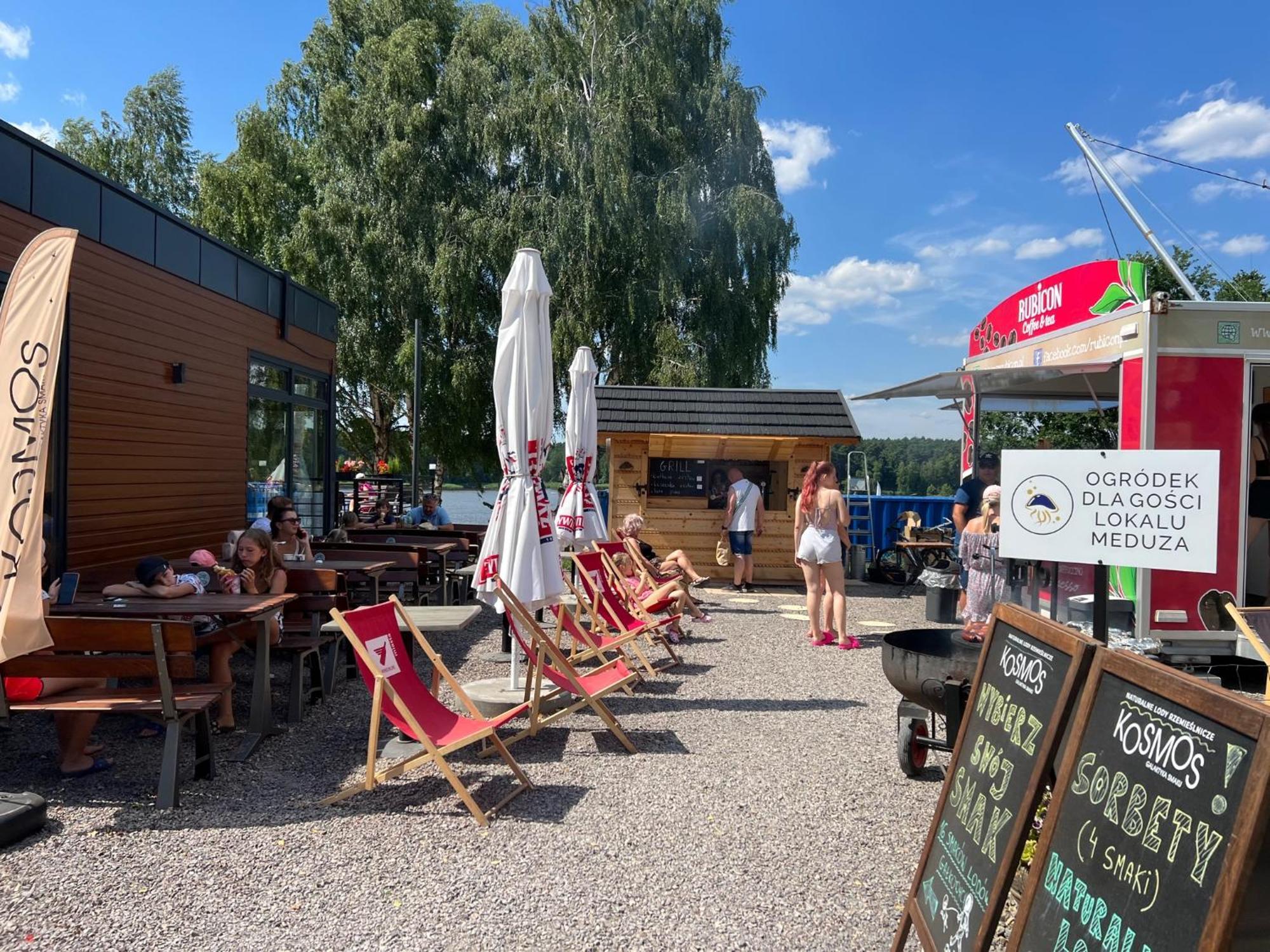 Apartment Family & Business Sauna Teznia No 10 Vip -lesny Nad Zalewem Cedzyna, Unikat Spa- 1 Bedroom With Private Sauna, Jacuzzi, Spectacular View Terrace, Parking, Catering Options